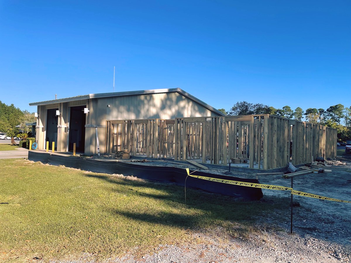 BeaufortSC_EMS's tweet photo. #loveitorlistit.....we will love it!  Look at what's happening at EMS 8/Bluffton Fire 34 station.  Originally built in 1996 #bcscems and #blufftontwpfire are looking forward to the updated station.  Follow our progress on our social media pages!  (photo credit - #blufftontwpfire) https://t.co/SCveZ7UF9b