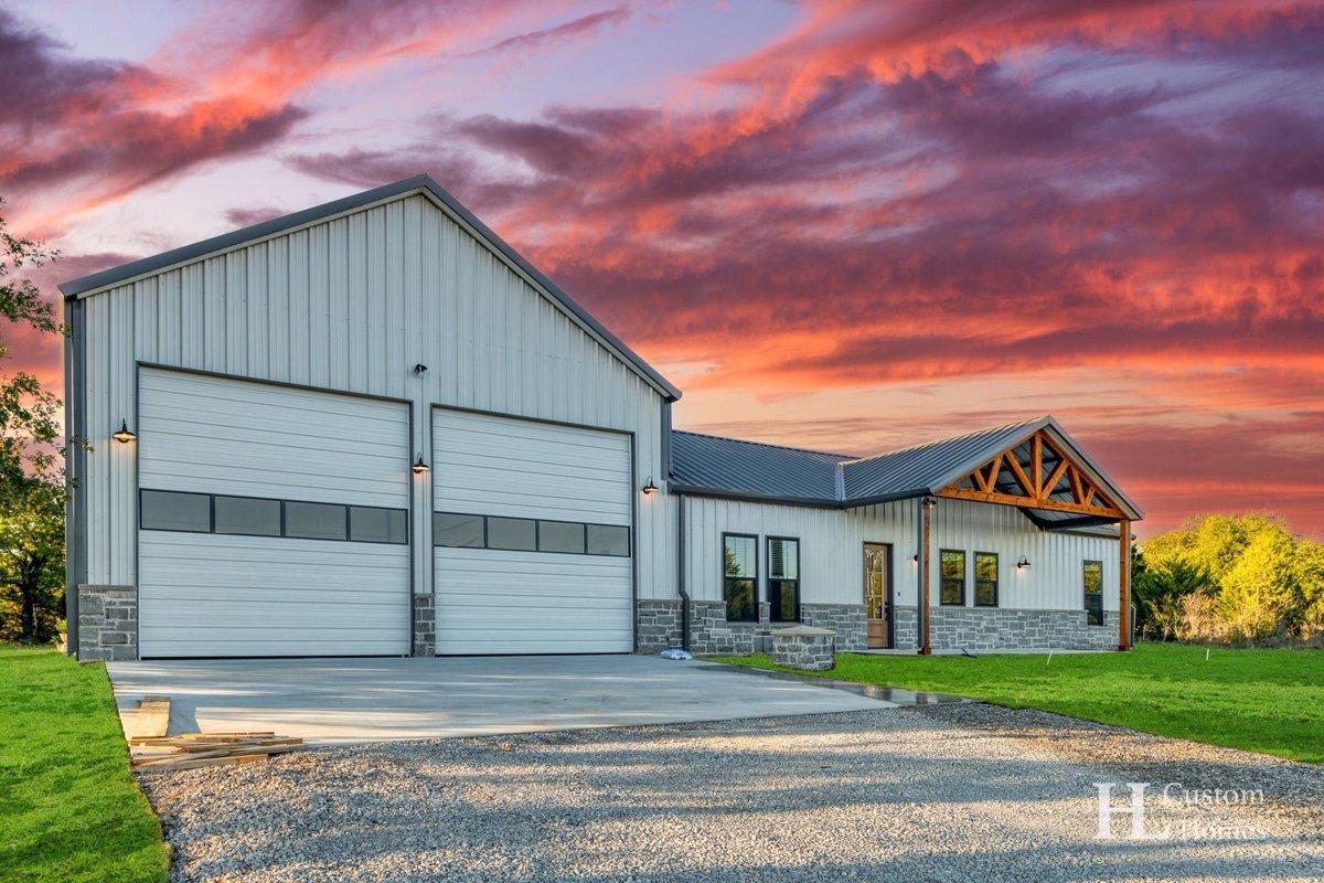 barndominium_us's tweet photo. https://t.co/RES5M6cZF1