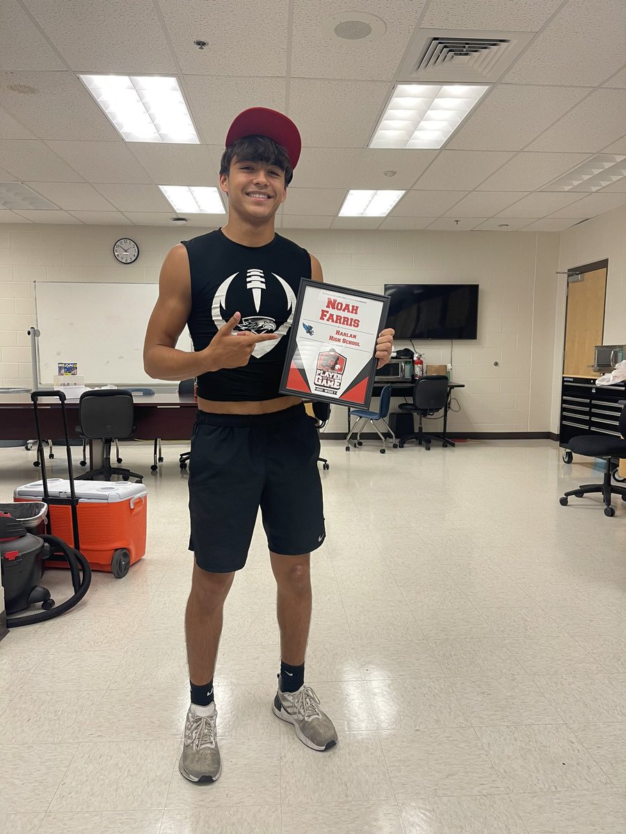 Congratulations Noah for the capturing the crown and Thank you <a href="/jonwayneair/">Jon Wayne Service Company</a> for presenting the goods at practice. <a href="/coachesalas/">Eddie Salas</a> <a href="/NISDHarlan/">Harlan High School</a> <a href="/NISD_Athletics/">NISD_Athletics</a> <a href="/NISD/">Northside ISD</a>