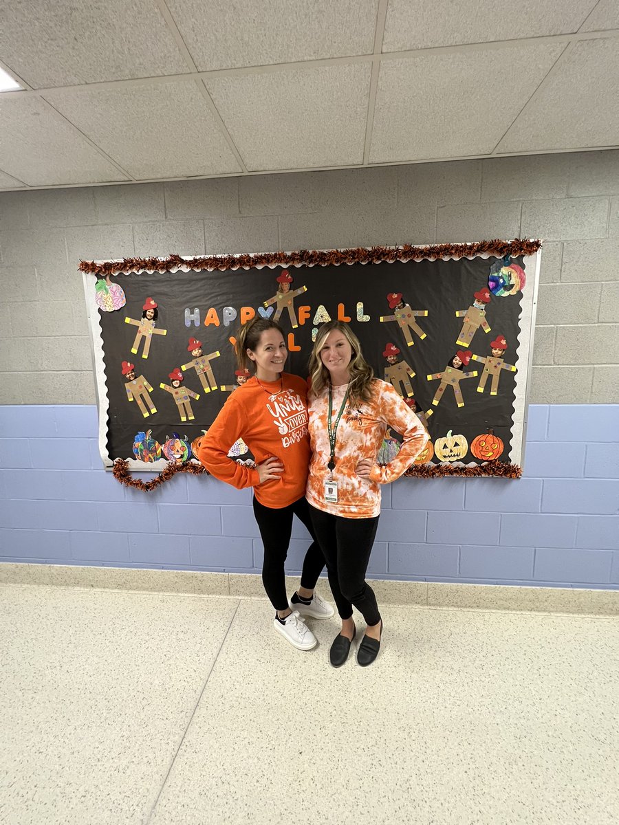Ms. Hochstaedter 4th Grade Class (@mshochstaedter) on Twitter photo Celebrating Unity Day today and showing off our orange!! #UnityEveryDay <a href="/AmerigoSchool/">Amerigo A. Anastasia School</a> Celebrating Unity Day today and showing off our orange!! #UnityEveryDay <a href="/AmerigoSchool/">Amerigo A. Anastasia School</a>