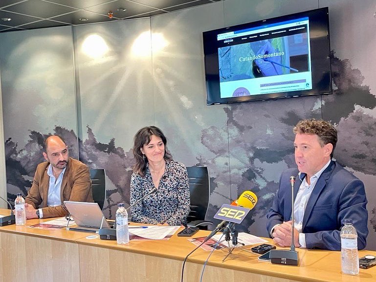 TUHUESCA Turismo provincia de Huesca tweet media