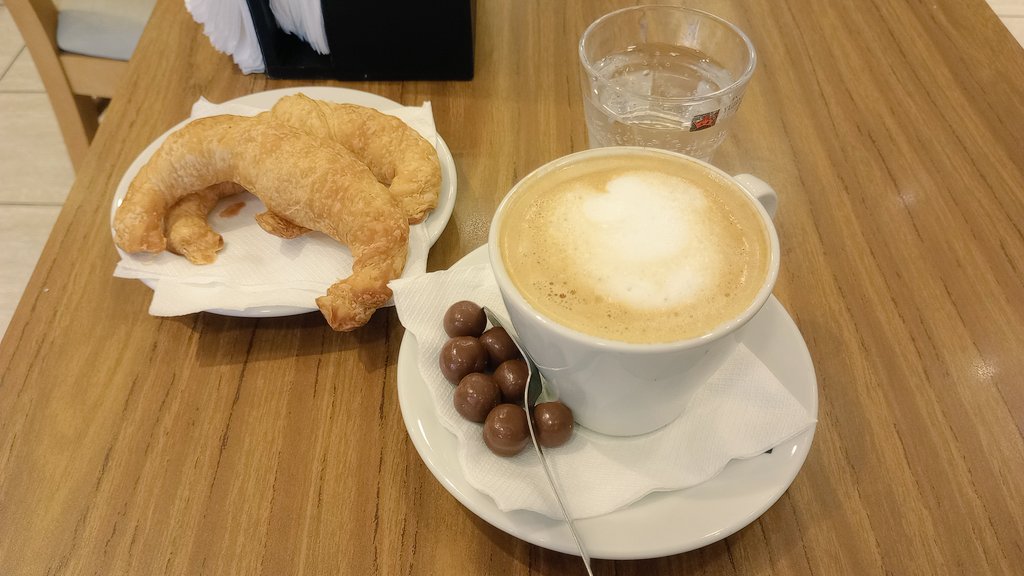 coldwolf1845's tweet photo. #loveofcoffee https://t.co/oqaH683Cov