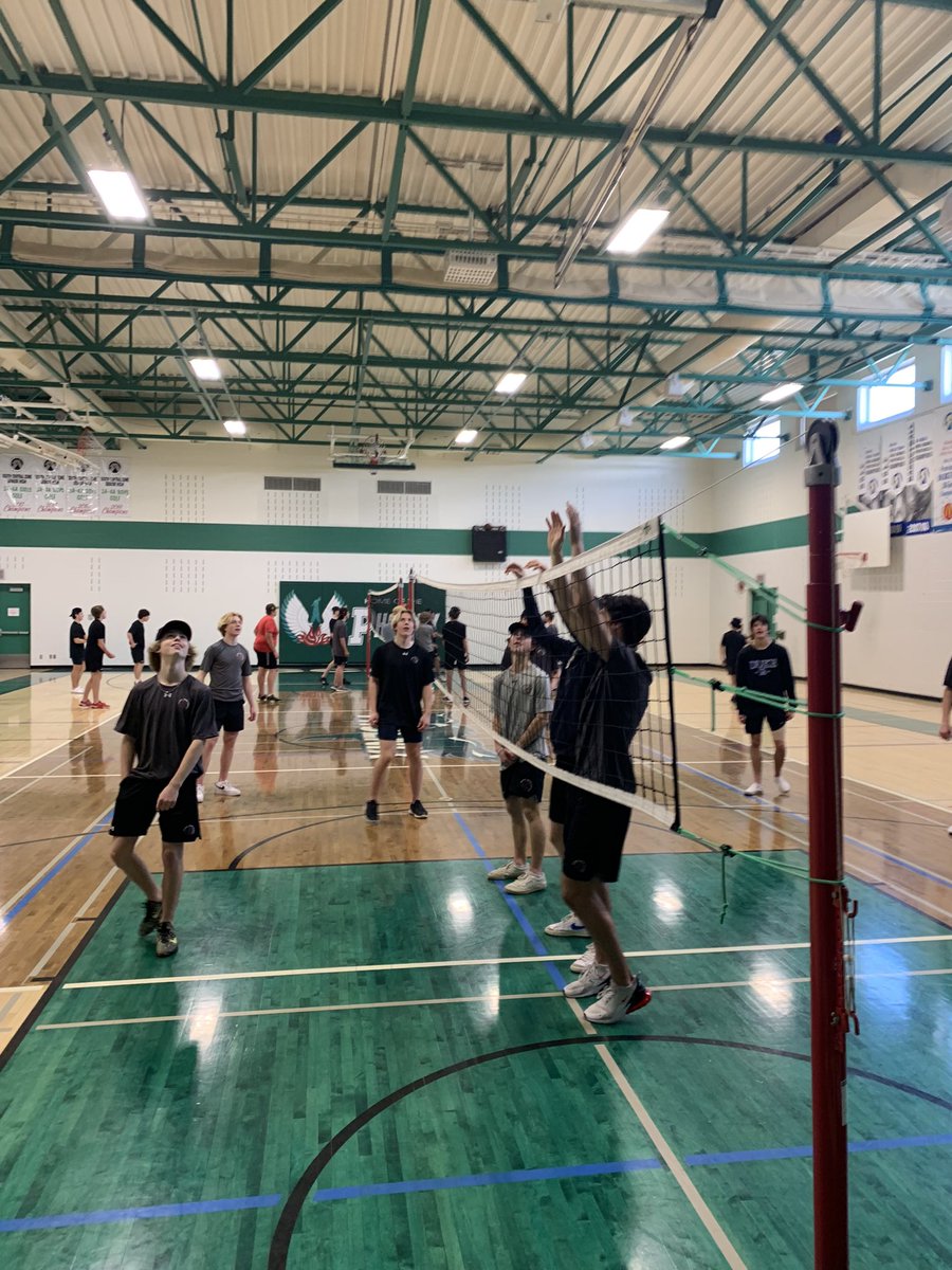 Mathewzcience's tweet photo. Hockey Boys - Multisport Volleyball @SCHSrvs @global_sportaca https://t.co/ghubgx3Jum