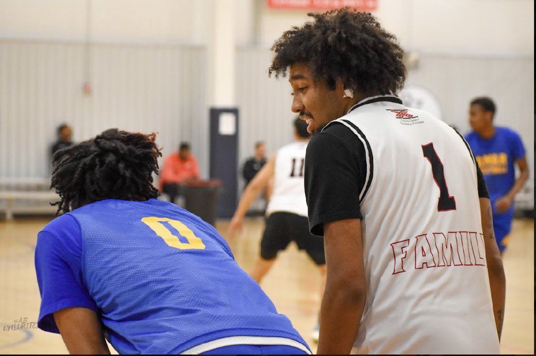 LopesBasketball's tweet photo. Rocky Mountain Jamboree 📸 https://t.co/Pn6PPAIoca