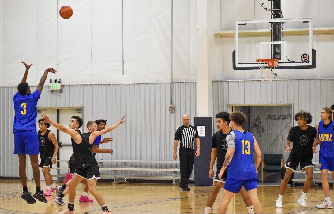 LopesBasketball's tweet photo. Rocky Mountain Jamboree 📸 https://t.co/Pn6PPAIoca