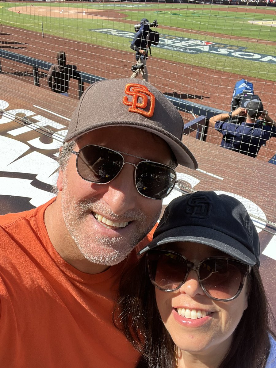 midilauro's tweet photo. @Padres #LFGSD https://t.co/QkIlmXOh44