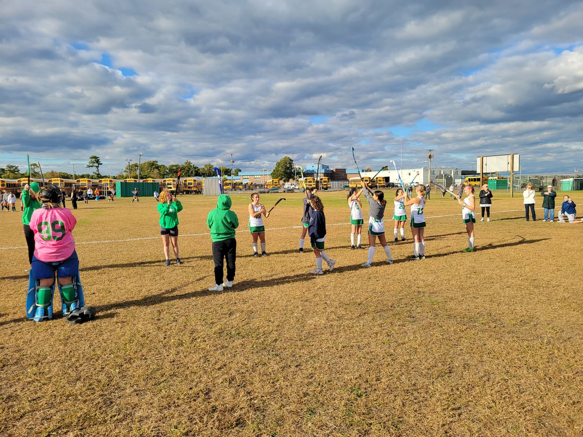 BTHS_SPORTS's tweet photo. 🏑Field Hockey:  @DragonsFH senior celebration!  Thank you seniors!  We appreciate your dedication and commitment to our program.  #BrickClassof2023 #DragonNation #WeAreBrick https://t.co/8uEfppiB9Y