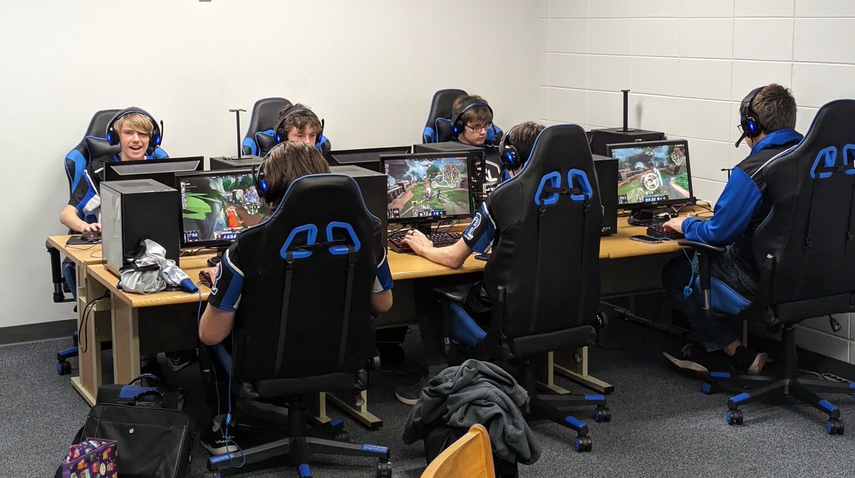 RLEsports2's tweet photo. Random Lake's Varsity SMITE Team goes up against the Warriors of Black Hawk High School. Check us out and see if we stay undefeated!

@WIHSesports @SMITEGame @SmitePro https://t.co/zwuFuA8UjP! https://t.co/XrP9R7jUYc