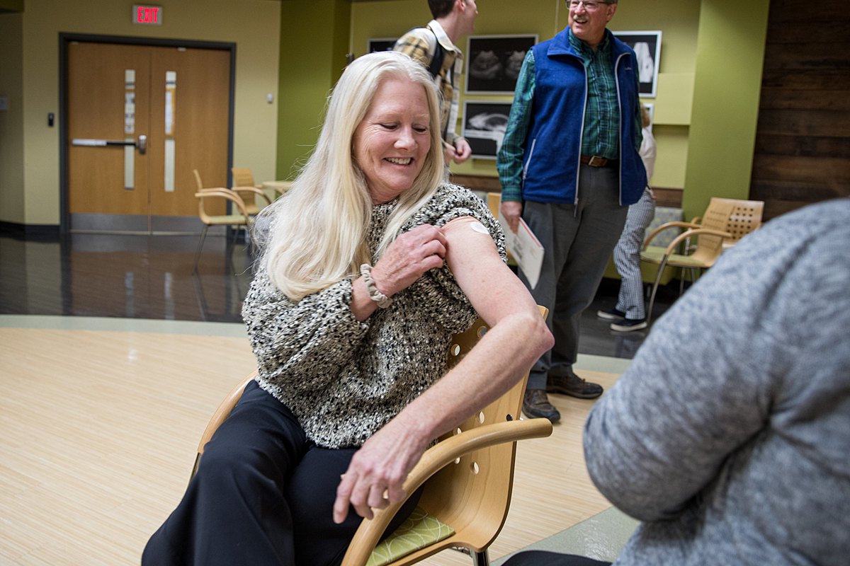 VaMdVetMed's tweet photo. It's not just the animals getting vaccines around here! #VMCVM faculty and staff participated in our #FluShot clinic with @HokieWellness today. Making @publichealthvt proud! #BeCommittedBeWell #Flu #Wellness https://t.co/CeL8Xwxzmv