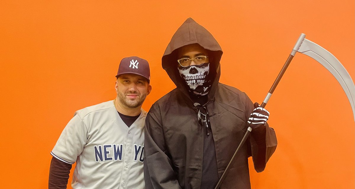 Happy Halloween 🎃 👻 from the #5854 team MIB Halloween costume’s celebration. Me and Chris having some fun!