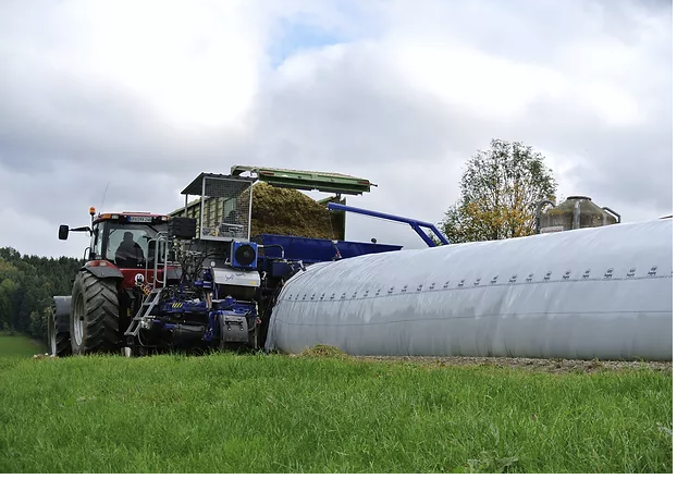 thunderstrkagAU's tweet photo. Silage & Grain Bags from @ProtexiaPlast are the safest storage for silage, feed, cereals, and by-products. Visit our website to learn more!
#ThunderstruckAg #Plant22 #Harvest22 #AustralianFarming #AUFarms #AUAg #Protexia #grainstorage #SilageStorage https://t.co/3FpunsIUQU