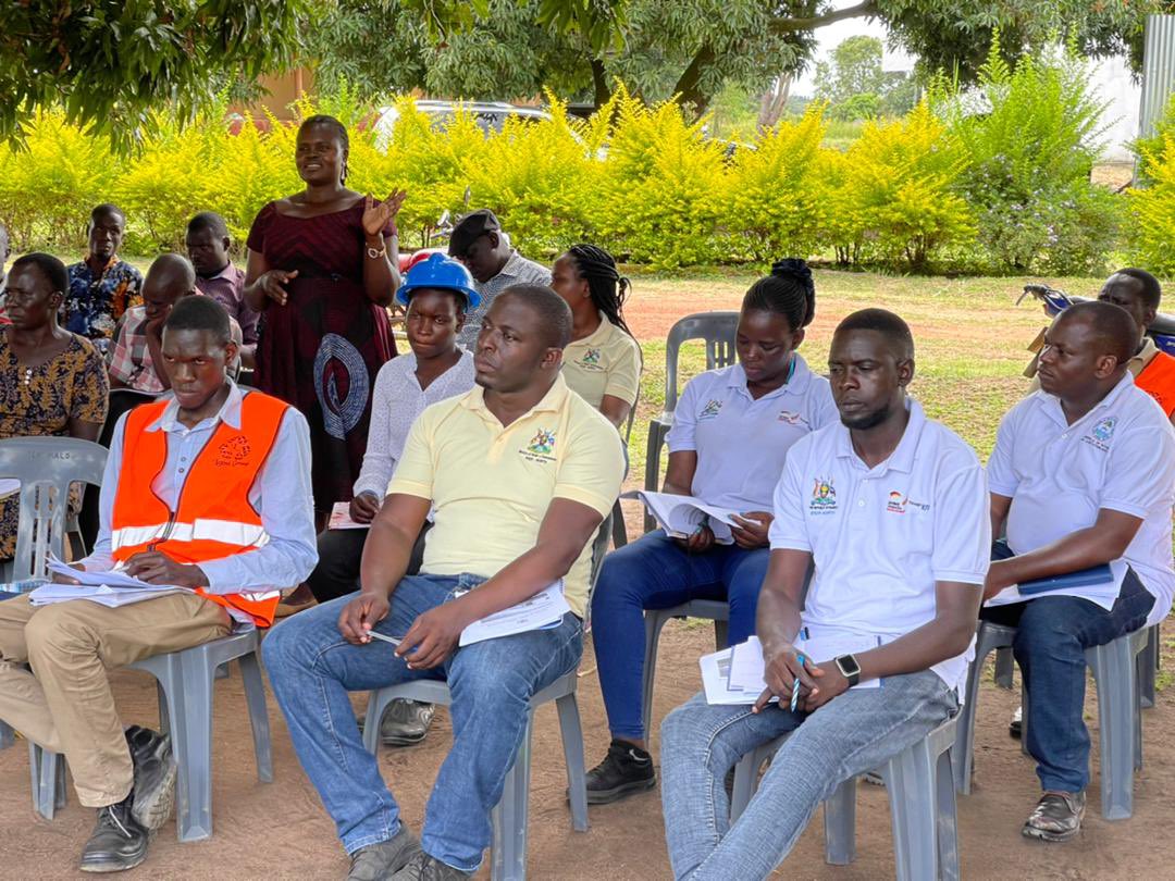 #MWEworks: <a href="/min_waterUg/">MINISTRY OF WATER AND ENVIRONMENT 🇺🇬</a> through Water and Sanitation Development Facility-North held the fifth site meeting and inspection for the construction of Lacekocot Rural Growth Center Water Supply and Sanitation Facilities in Pader District. <a href="/KagutaMuseveni/">Yoweri K Museveni</a> <a href="/okidi64/">Dr. Alfred Okot Okidi</a> <a href="/GovUganda/">Government of Uganda</a> <a href="/ktagwai/">KtAAgwai</a>