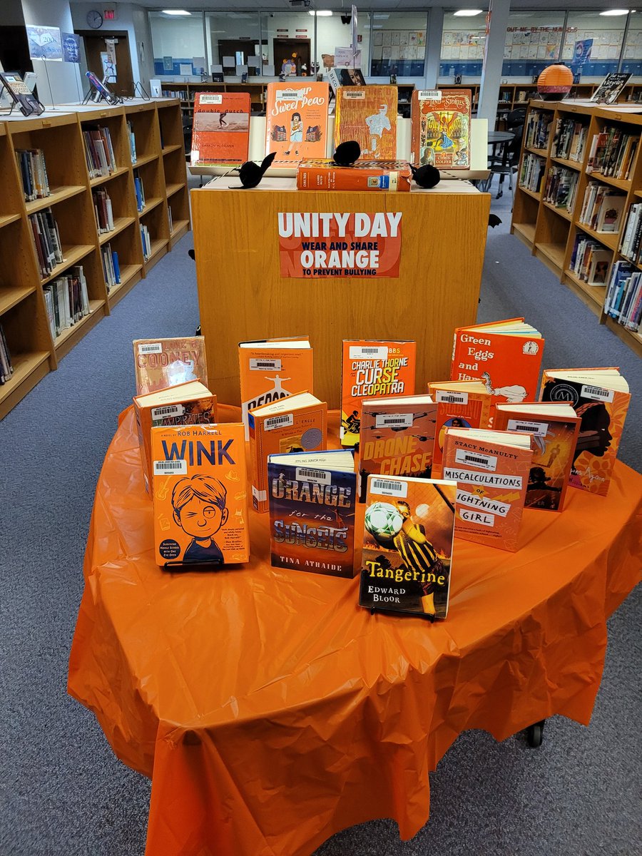 Whitney Freund tweet media