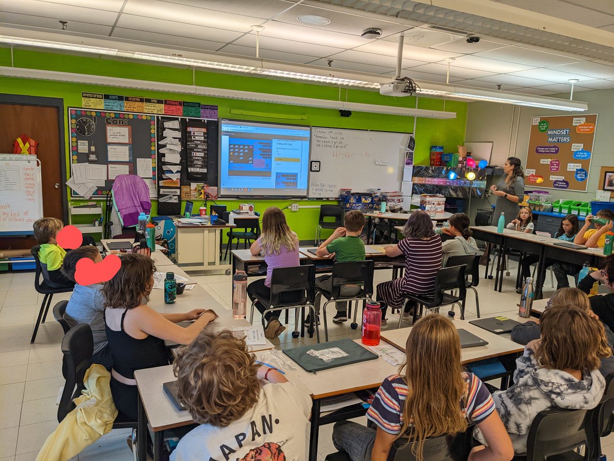 Ms. Jen MacNeil tweet media