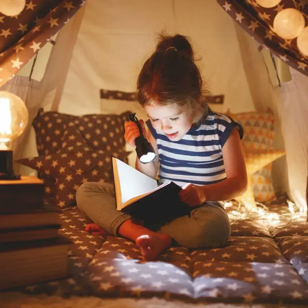 SimplyFun's tweet photo. “Oh, magic hour, when a child first knows she can read printed words.” – Betty Smith https://t.co/qWI9CQuRcd