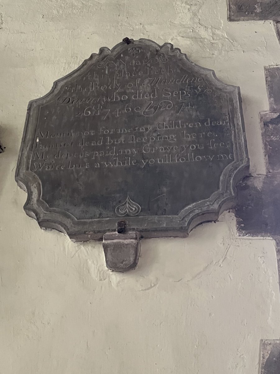Barb_Drummond's tweet photo. #Memorial #Llanthony
“Wait but a while you’ll follow me”
#quote https://t.co/peY8n2QFsw
