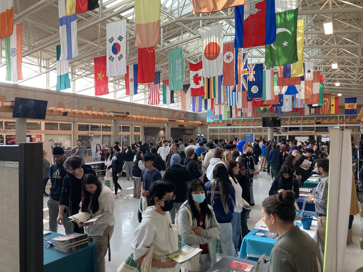 Post Secondary Day (PSI) Day today! Lots of great information and thank you to all the post-secondary schools for visiting us and Ms. Cvitkovich and Ms.Simmons for organizing!  <a href="/NSSSCareers/">North Surrey Secondary Career Dept</a> <a href="/careerssd36/">Mark Flynn</a>