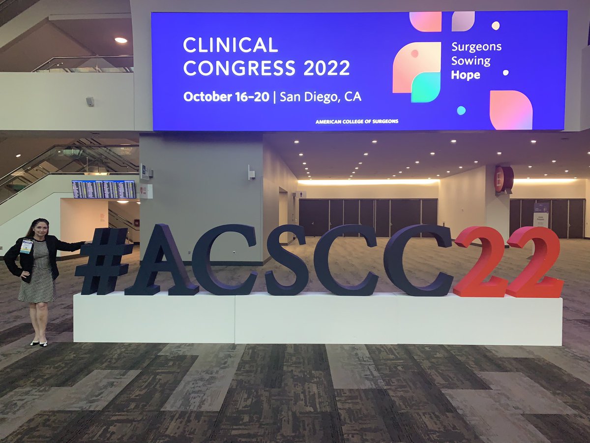 crystaltwynham's tweet photo. Loving getting smart at the American College of Surgeons Clinical Congress ‘22 #ACSCC22 #ILookLikeASurgeon https://t.co/wcFQJNhCVG