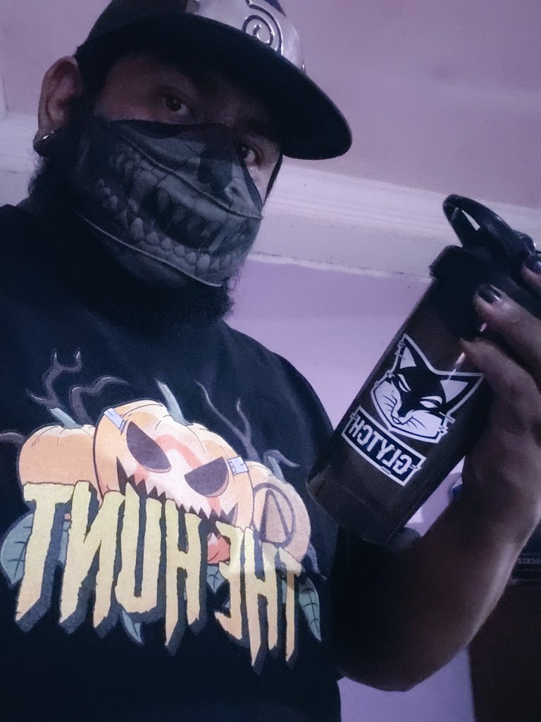 oso_vapes's tweet photo. I got my fuels ready for the #borderland2 #thehunt . use code HOOMAN  at check out at  https://t.co/N4ROF50glh

@GLYTCHEnergy love the started kit. https://t.co/jo4lwIMkf3
