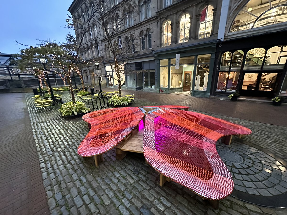 tjhfx's tweet photo. Finally got to check out The Blooming Seating by @oso_plan on Granville Street at @NSCADUniversity. #PublicArt #PlacesToSit @DowntownHalifax https://t.co/GKi7jwe5Wu