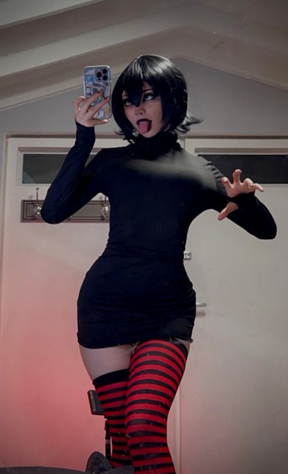 did we just zing? 🖤 https://t.co/u0c9DENuJO