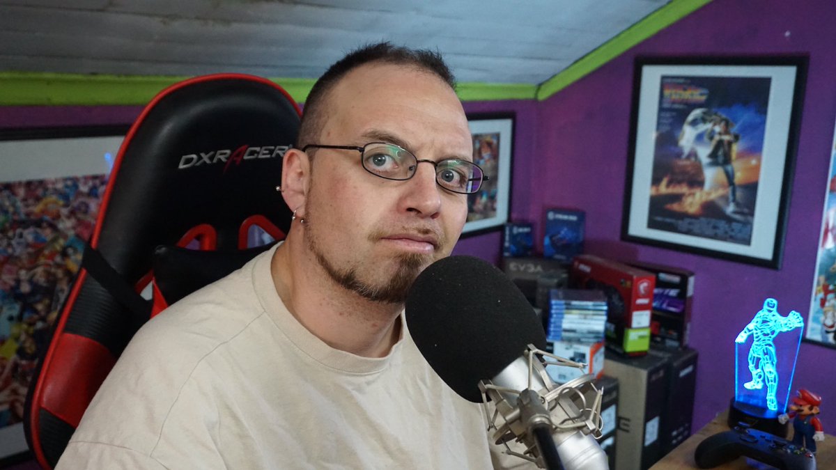irondrolex's tweet photo. Traemos nuevo look al canal #live | Let’s rock 🎸🎸
⬇️Apoya el canal aqui ⬇️
https://t.co/EPBvx8xGbi
#stream #twitch #twitchstream #Fortnite #twitchstreamer #twitchtv #twitchchile #streaming #arockandrolear #variosjuegos #FortniteSeason4 #stream #lol #leagueoflegends https://t.co/cKmaJWHvHY
