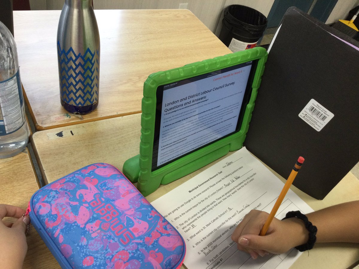 Hilton_MRK's tweet photo. This week we have been extending our learning involving the municipal government by researching our @CityofLdnOnt government and the upcoming elections. Students are also learning the importance of being an active citizen and the democratic process. Voting is important! @LDCSB https://t.co/d9oJsq0b4N