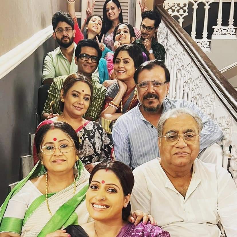_Sananda20's tweet photo. @ZeeBanglaTvকতখানি মূর্খ হলে কেউ নিজের পতন নিজে ডেকে আনে,যেচে অন্যকে অপমান করার সুযোগ দেয়,এখনো সময় আছে এই ভুলটা শুধরে নেওয়ার।" মিঠাই "এইভাবে শেষ হলে আপনাদের পতন অনিবার্য, keep that in mind 
 #wewantmithai8pm 
#neverchangetheslot
#nomithainozeebangla #wewantjusticeformithai https://t.co/jd9lvMFarI