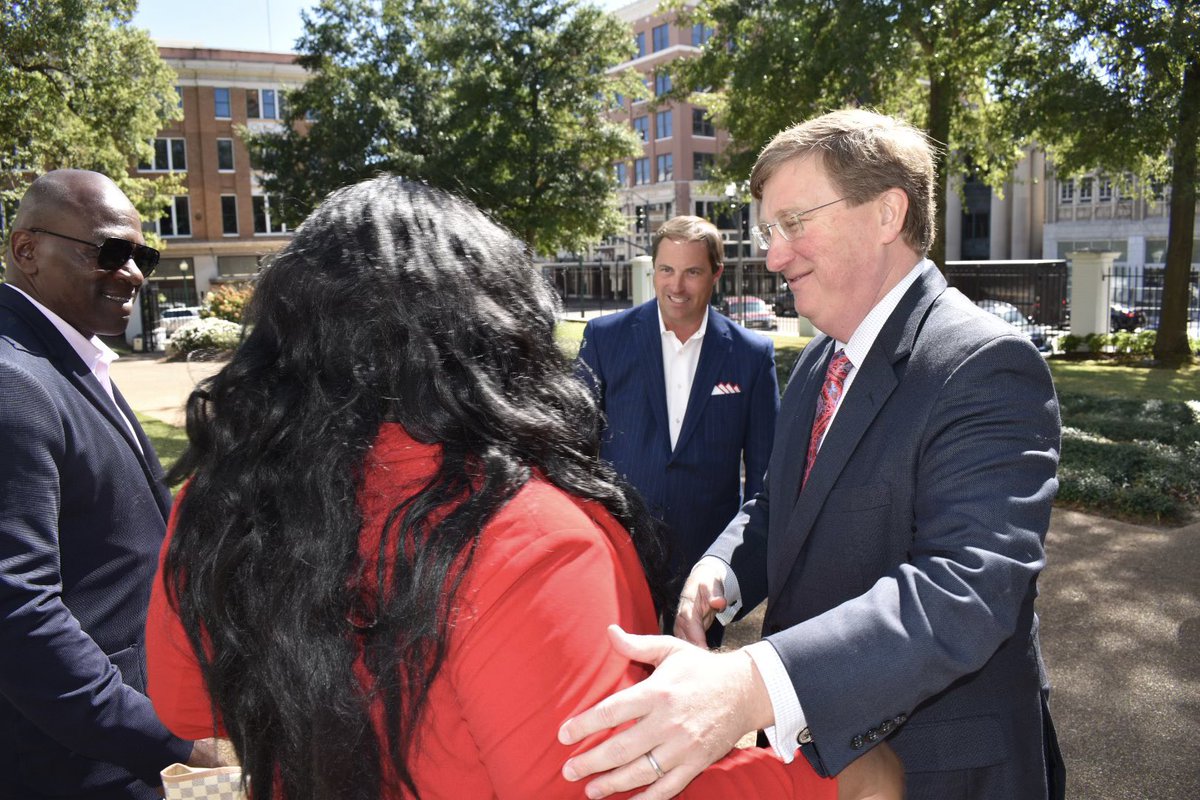 tatereeves's tweet photo. The Mississippi Republican Party is leading the way forward for our state.

We’re fighting for freedom, lower costs, and a strong economy.

Great to connect with GOP leaders from across our state to discuss this unifying vision. https://t.co/ZB0n5XGaz6