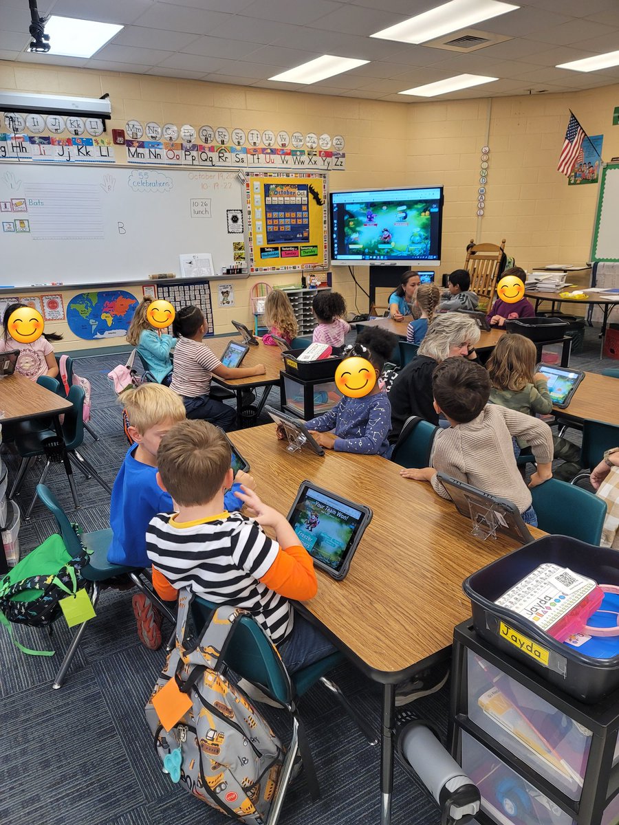 <a href="/YvonneKetchum/">Yvonne Ketchum</a> <a href="/EaglesCfie/">CFIEEagles</a> Kinders loved comparing numbers with Monster Quiz and handouts in <a href="/LumioSocial/">Lumio 💛</a>. #onslowdlt #ocsengage