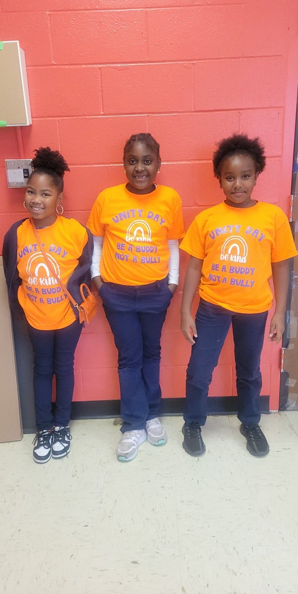 STEM_WASHINGTON's tweet photo. WESS is united for kindness, acceptance and inclusion and against bullying. Be a buddy not a bully #unityday https://t.co/AaIYehrpCl