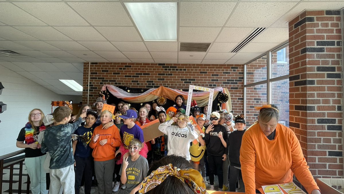 MaryjoNairn's tweet photo. Unity Day! Wearing orange for anti-bullying. Photo Booth at lunch! @Weststarcenter @ISD112 #ECCSleadstheway #ECCSConnections https://t.co/OR5MW0hjob