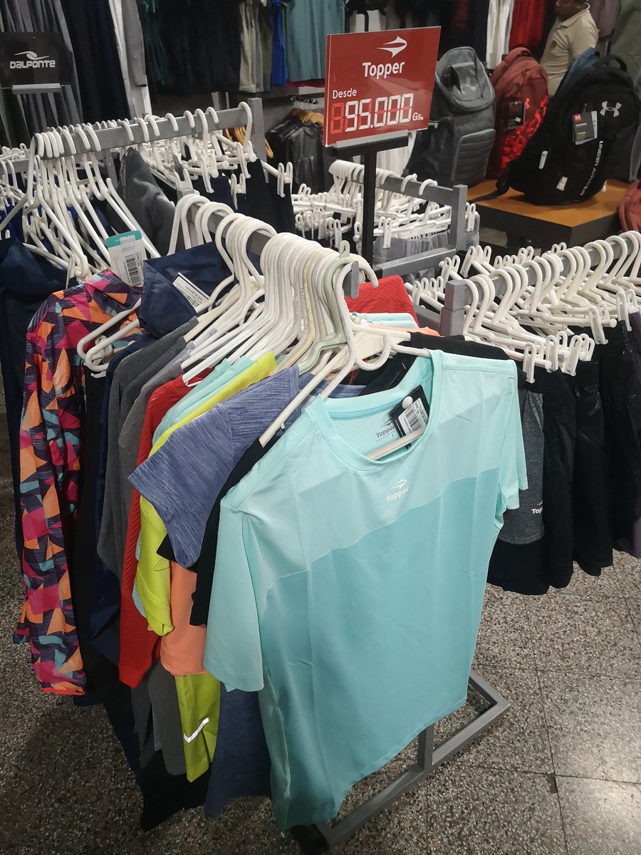 Reggp13's tweet photo. Sallustro Outlet sobre madame lynch (frente a idesa)

Quedé enamorada de todo y más de sus precios 🤑😍

Hilo de fotos de lq tienen en off o talles únicos but también tienen opciones saladitas (para mí al menos)

Rttt de los buenos ✨ https://t.co/lmb5vO6uib