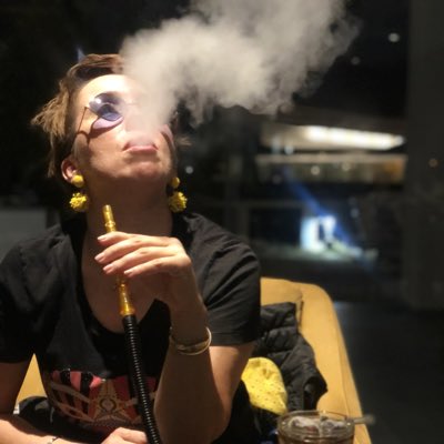 melikeozten's tweet photo. #YeniProfilResmi https://t.co/uyCBOmEjXS
