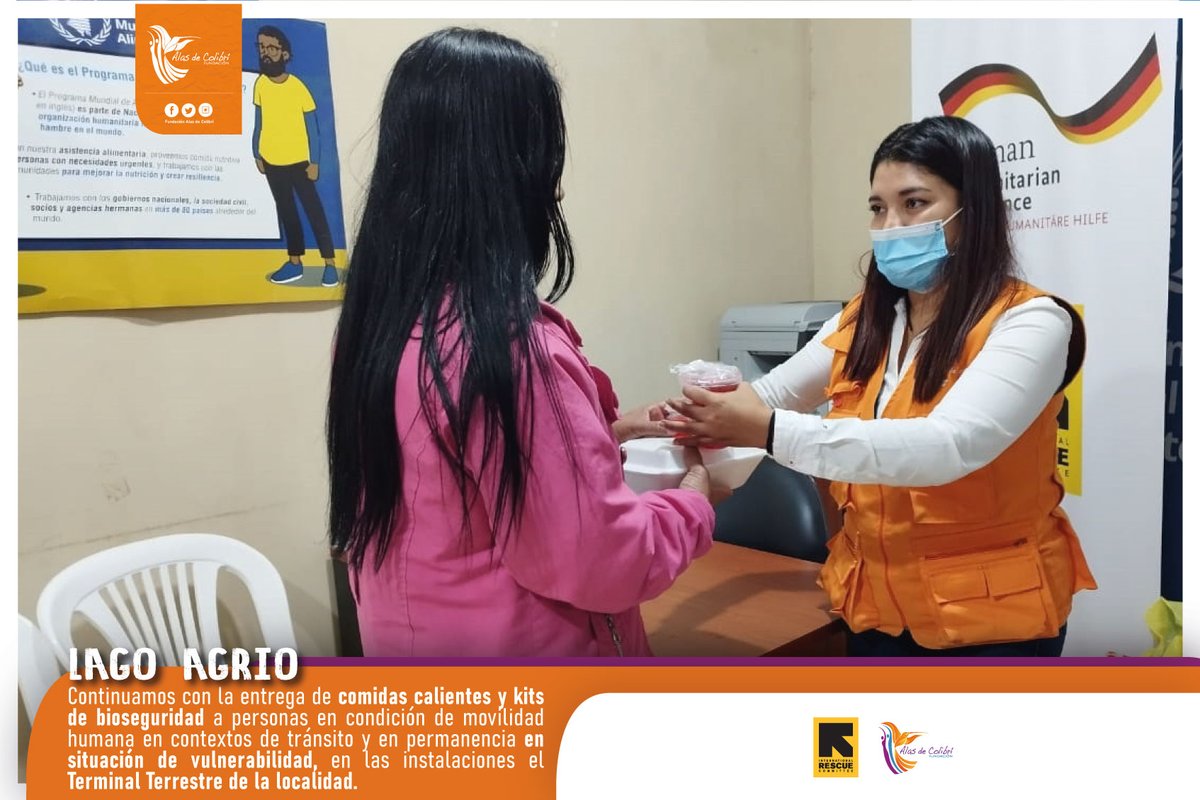 AlasDeColibriEC's tweet photo. 📌 #LagoAgrioACF
Continuamos con la entrega de #ComidasCalientes y #KitsDeBioseguridad a personas en condición de #MovilidadHumana en contextos de tránsito y en permanencia, en las instalaciones el Terminal Terrestre de la localidad.
👉Actividad ejecutada gracias al @RESCUEorg🤝 https://t.co/AyDmbAn6J6