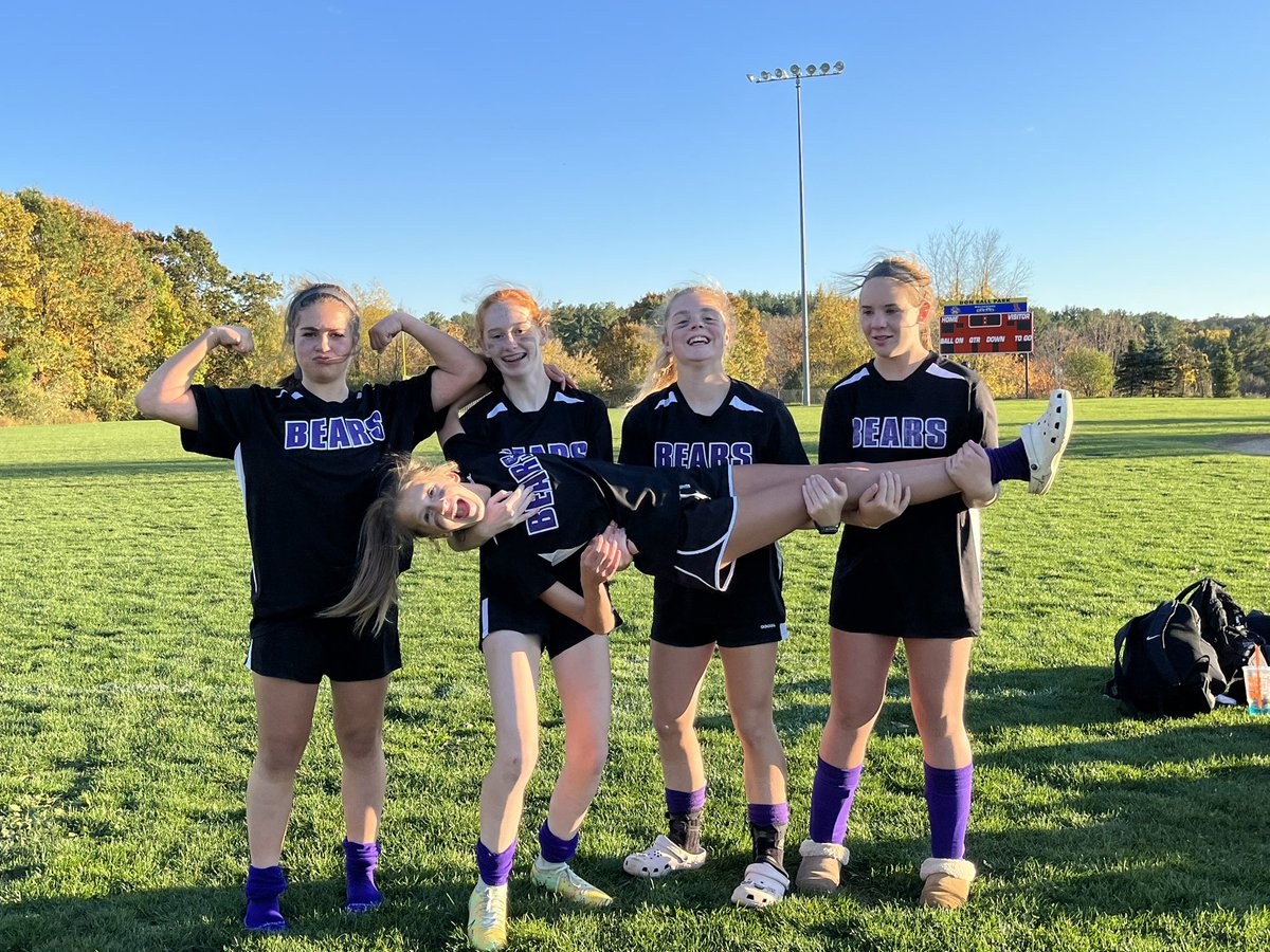 Meldav4's tweet photo. Last year of middle school soccer https://t.co/8UW8QewoQn