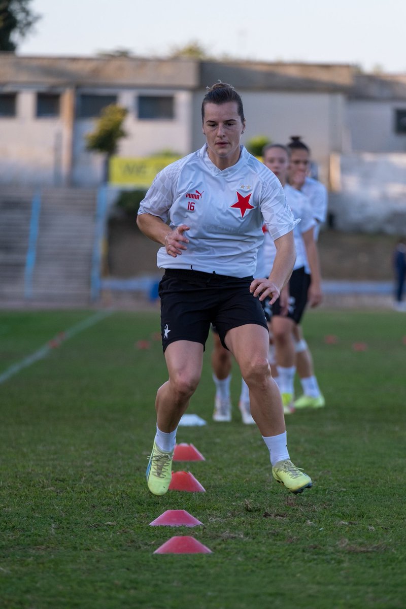 SlaviaZeny's tweet photo. 🔜⏳ #UWCL https://t.co/Az6EHxznnH