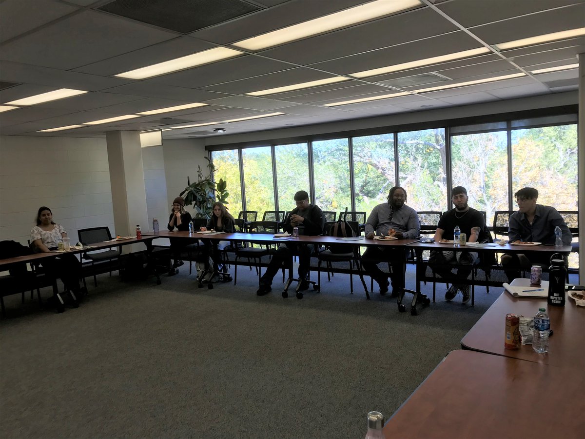 UNM_AMST's tweet photo. Yesterday, we held our first ever open house for the @CNMsuncats AMST students. They toured the @UNM campus, spoke with our faculty and current students and had a delicious lunch!
Thank you to all those who participated in this event!
📸:Dr. Schreiber https://t.co/4uhy4EXLJ1
