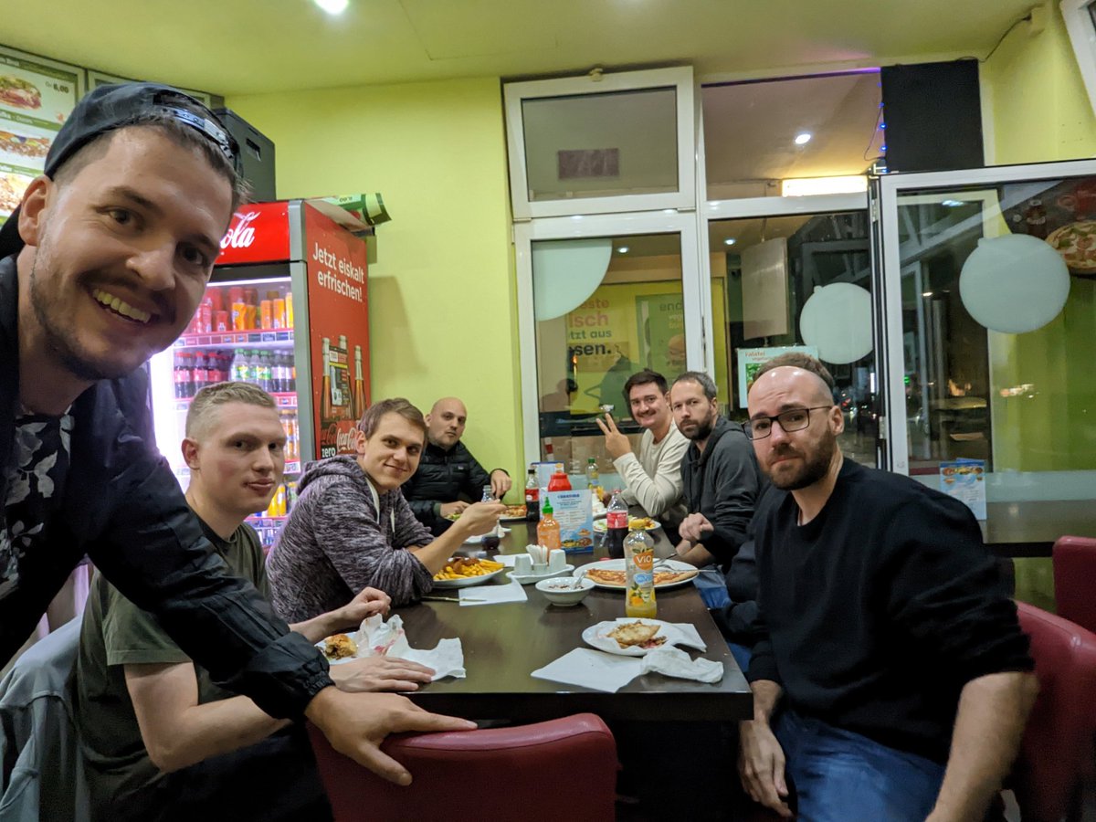 Riley Knight On Twitter Had Dinner With These Jokers 