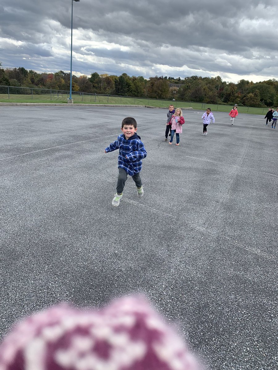 MrsLaneSMEK's tweet photo. We had the BEST time at Race for Education today! These Polar Bear cubs didnโt let the cold stop them from running their hearts out! ๐๐ปโโ๏ธ๐๐๐ผโโ๏ธ #BecomeBelongBeNorthern #SMERides https://t.co/da74YlmUA0