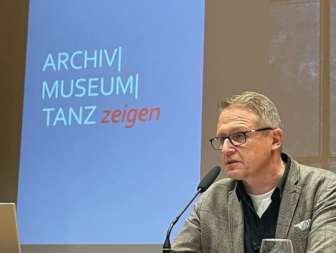 Goethe Institut Ankara - Fragen, Impulse, Anregungen! Wie schön, wenn man in einem anderen gesellschaftlich-kulturellen Kontext über die Arbeit der eigenen Institution berichten darf und aufgrund der Fragen und Gespräche danach reich beschenkt nachhause geht... 📷 N. Yildirim