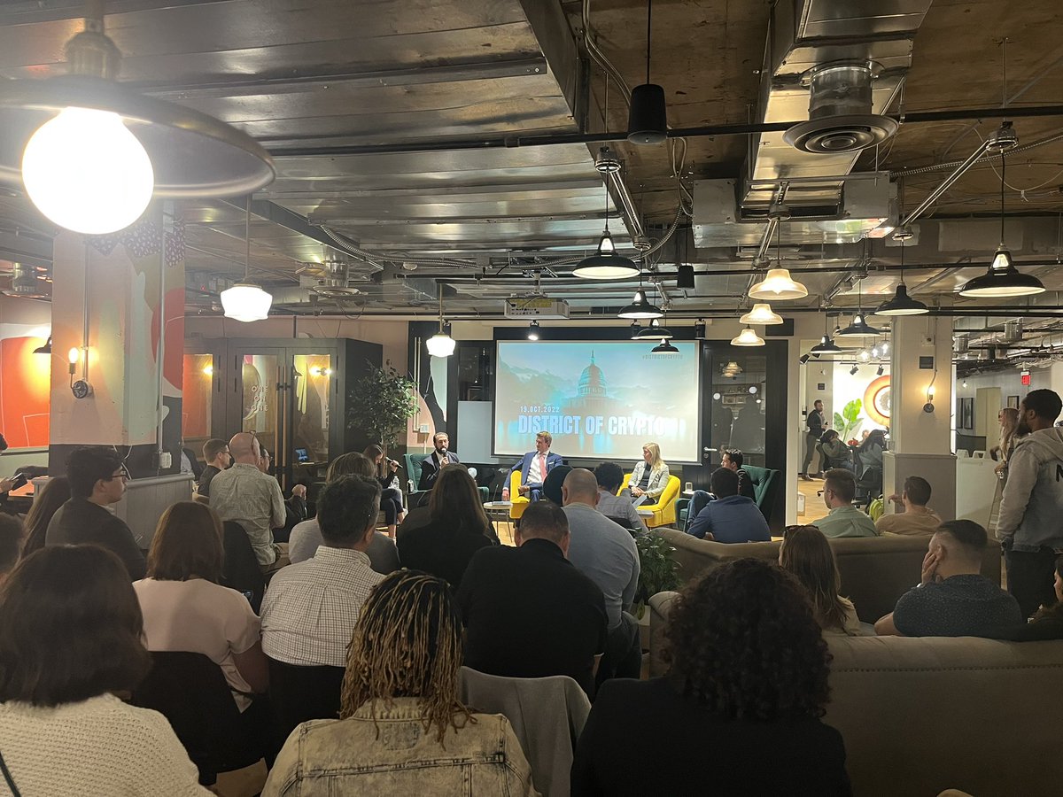 0xJoshuaSL's tweet image. Solid turnout for this Web3-lobbying event in DC hosted by @Lobby3_DAO @RepublicCrypto @Web3DC @circle @BlockchainAssn @HumanityForward 

Always great to chat with @AndrewYang &amp;amp; @Zach_Graumann about how to harness Web3 to move #HumanityForward

(Thanks for the invite @saulthorin)