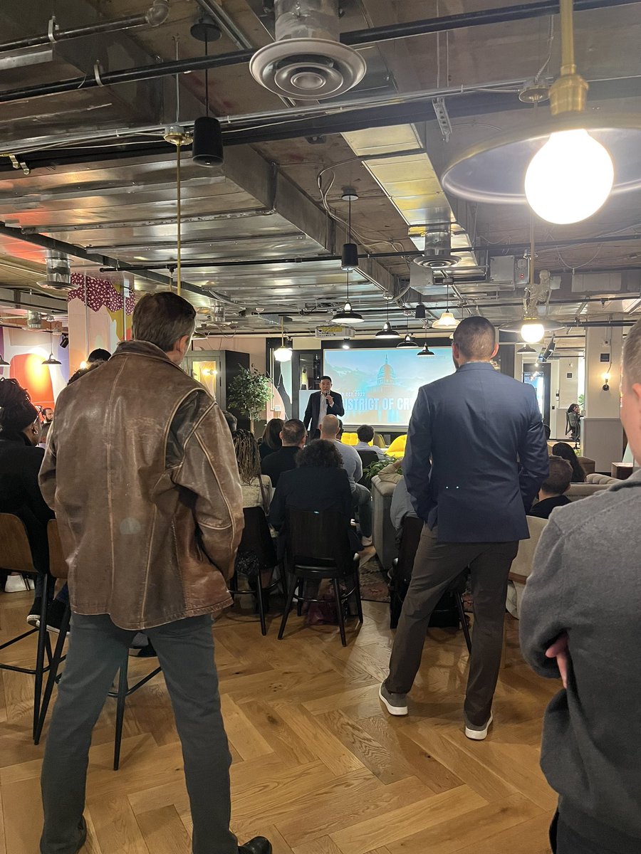 0xJoshuaSL's tweet image. Solid turnout for this Web3-lobbying event in DC hosted by @Lobby3_DAO @RepublicCrypto @Web3DC @circle @BlockchainAssn @HumanityForward 

Always great to chat with @AndrewYang &amp;amp; @Zach_Graumann about how to harness Web3 to move #HumanityForward

(Thanks for the invite @saulthorin)