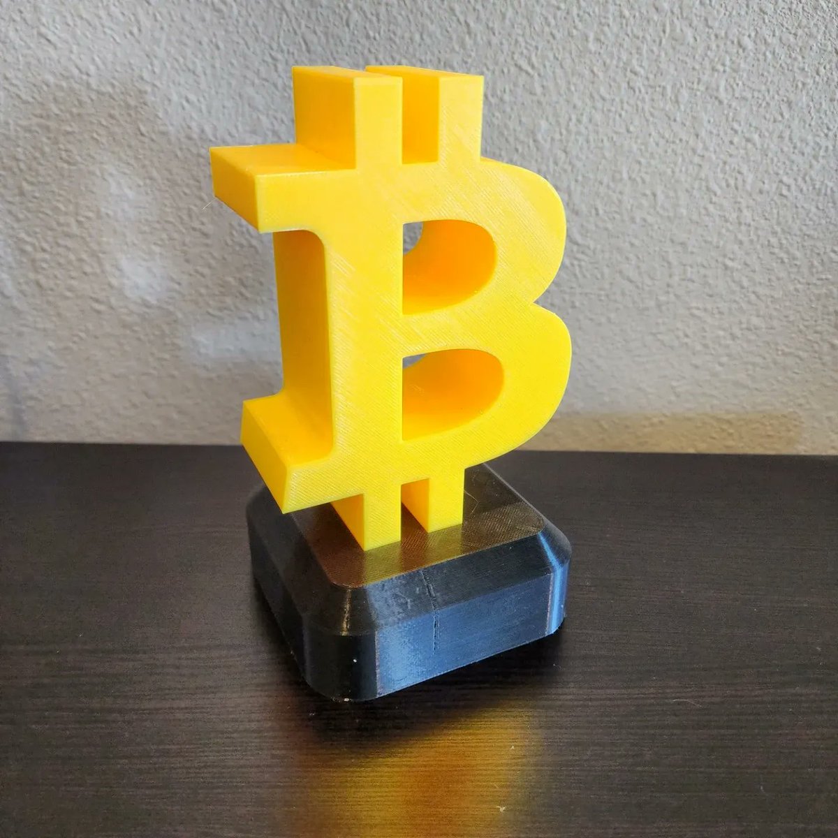DesktopTokens's tweet photo. What #crypto tokens do you want us to make? Drop a comment below! https://t.co/qvZf6AthcO