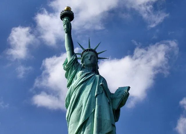 GdViajes's tweet photo. Consejos para viajar barato por USA 
https://t.co/j3BfavO6Ld https://t.co/kKXs4cd2hp