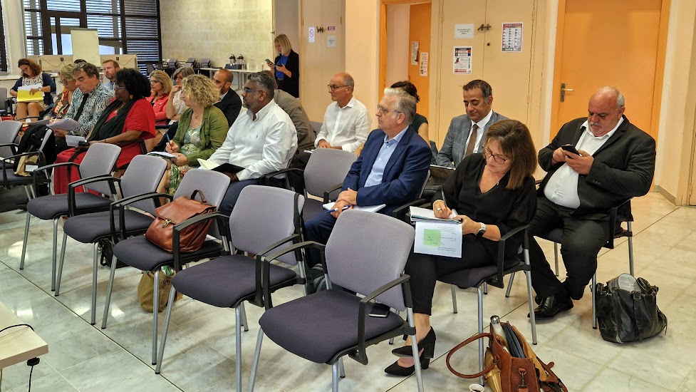 ClgLouiseMichel's tweet photo. Réunion des Principaux des Collèges Gersois à l'Hôtel @LeGers32 . 📆Ordre du jour très riche: #surcoûts #viabilisation 💡#Energie 💰#DGF2023 💰#RestaurationScolaire🥕🍅 #BIO
🙏Riches et fructueux échanges. https://t.co/yomdRpNCiG