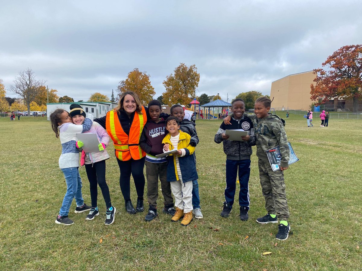 Écoécole: activité amène-moi dehors ce 19 octobre 2022
