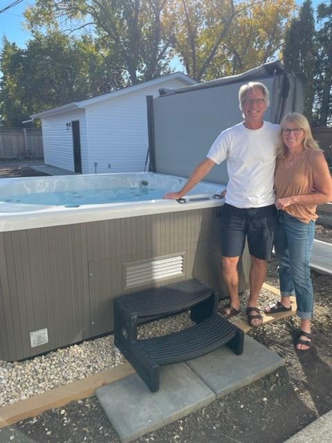 solarahottubs's tweet photo. Looks like the Buchanan's are about to Fall in Love with their Beachcomber Hot Tub!
Congratulations on your purchase and welcome to the ever-growing Beachcomber Family!
https://t.co/UQiWODCaVF
#beachcomberyeg #beachcomberhottubs https://t.co/EjteMpP33L