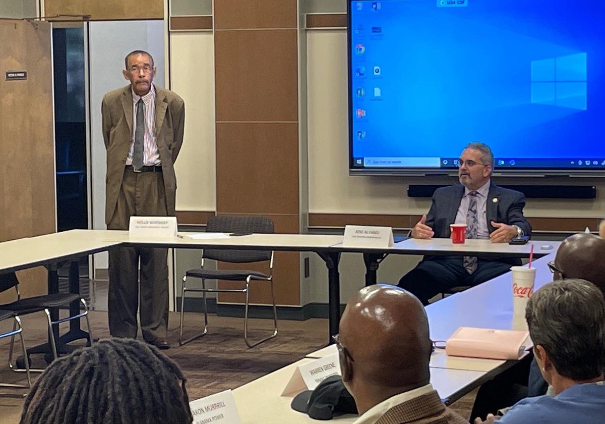 Jose_AAlv's tweet photo. Today, I met #housingfirstinc CEO, Derek Boulware, &amp; Board Chairman, George Talbot in #Mobile #Alabama to discuss homelessness, and #HUDgov programs. Also attended a round table session at the #MobileChamberofCommerce  with #HUD stakeholders.
#HUDSE https://t.co/cRp2ydSpqA