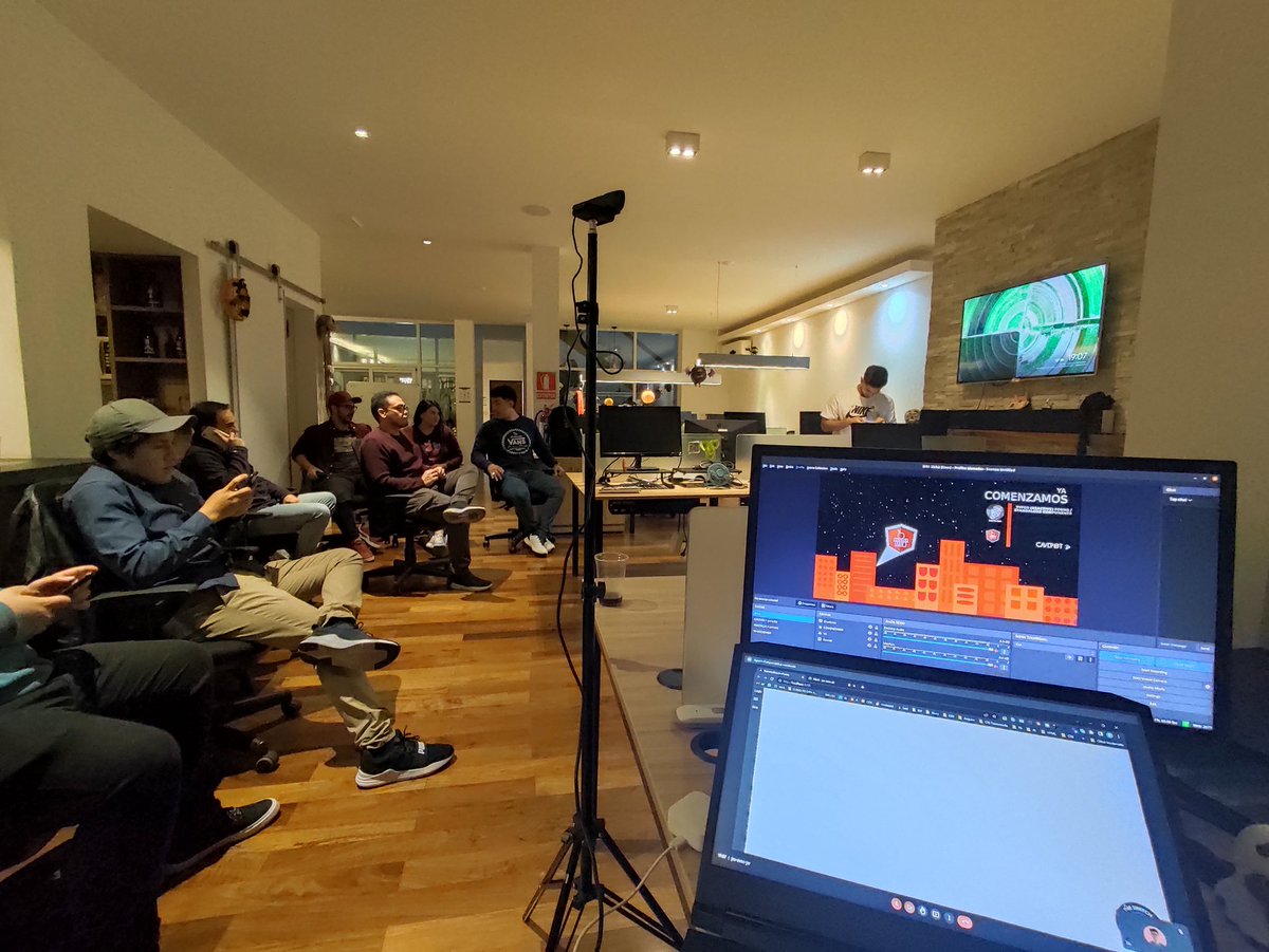 angularMVD's tweet photo. A minutos de empezar! Sumate a la transmisión en vivo! Arranca Agustín, locatario de @SwitchSoftware y presentara dynamc reactive forma! #meetup #angular https://t.co/zdAKF1ko2n